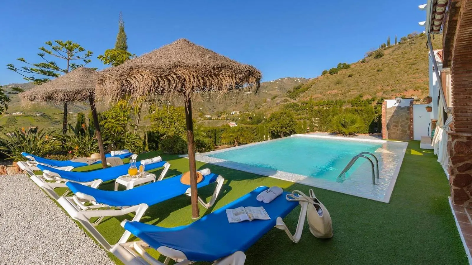Villa Las Palmeras De Torrox By Ruralidays