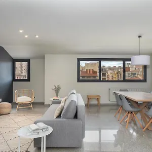 https://flateli-placa-catalunya-10.topcostabravahotels.com