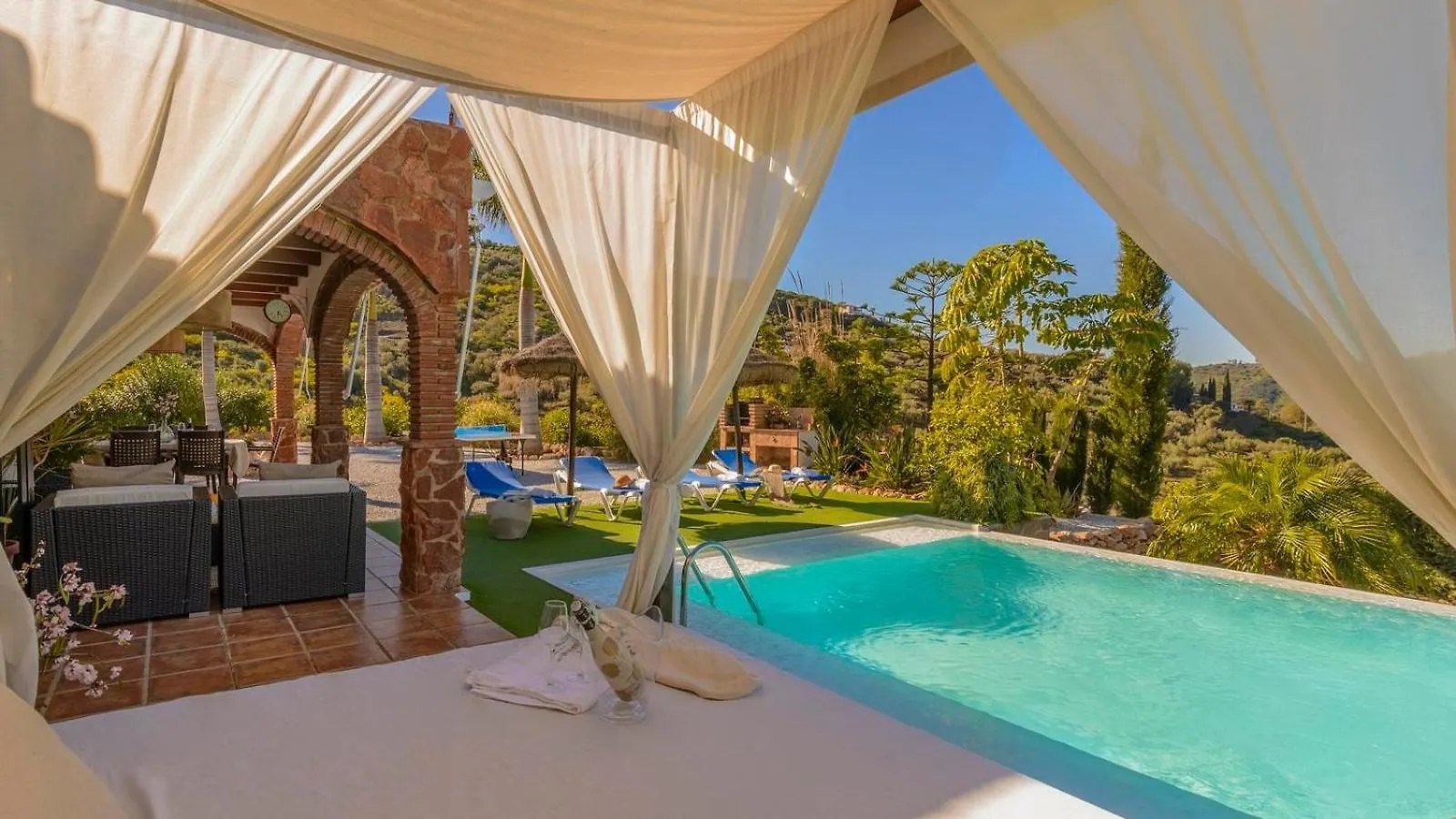 Villa Las Palmeras De Torrox By Ruralidays Holiday home