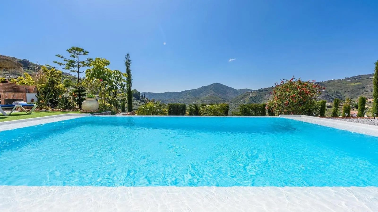 Holiday home Villa Las Palmeras De Torrox By Ruralidays Spain
