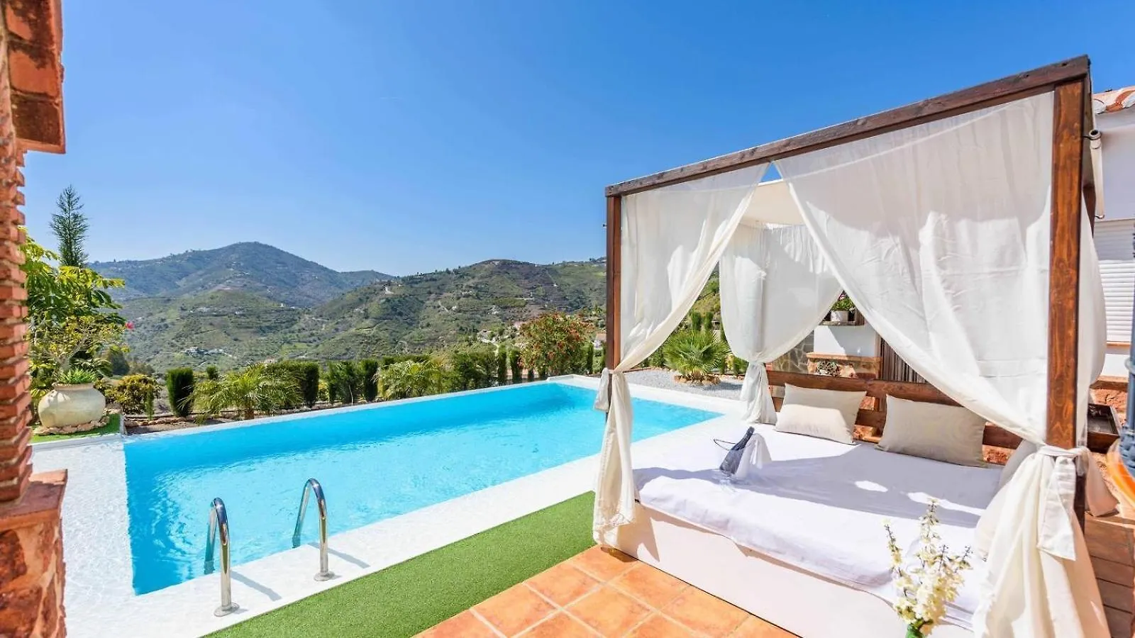 Villa Las Palmeras De Torrox By Ruralidays Spain
