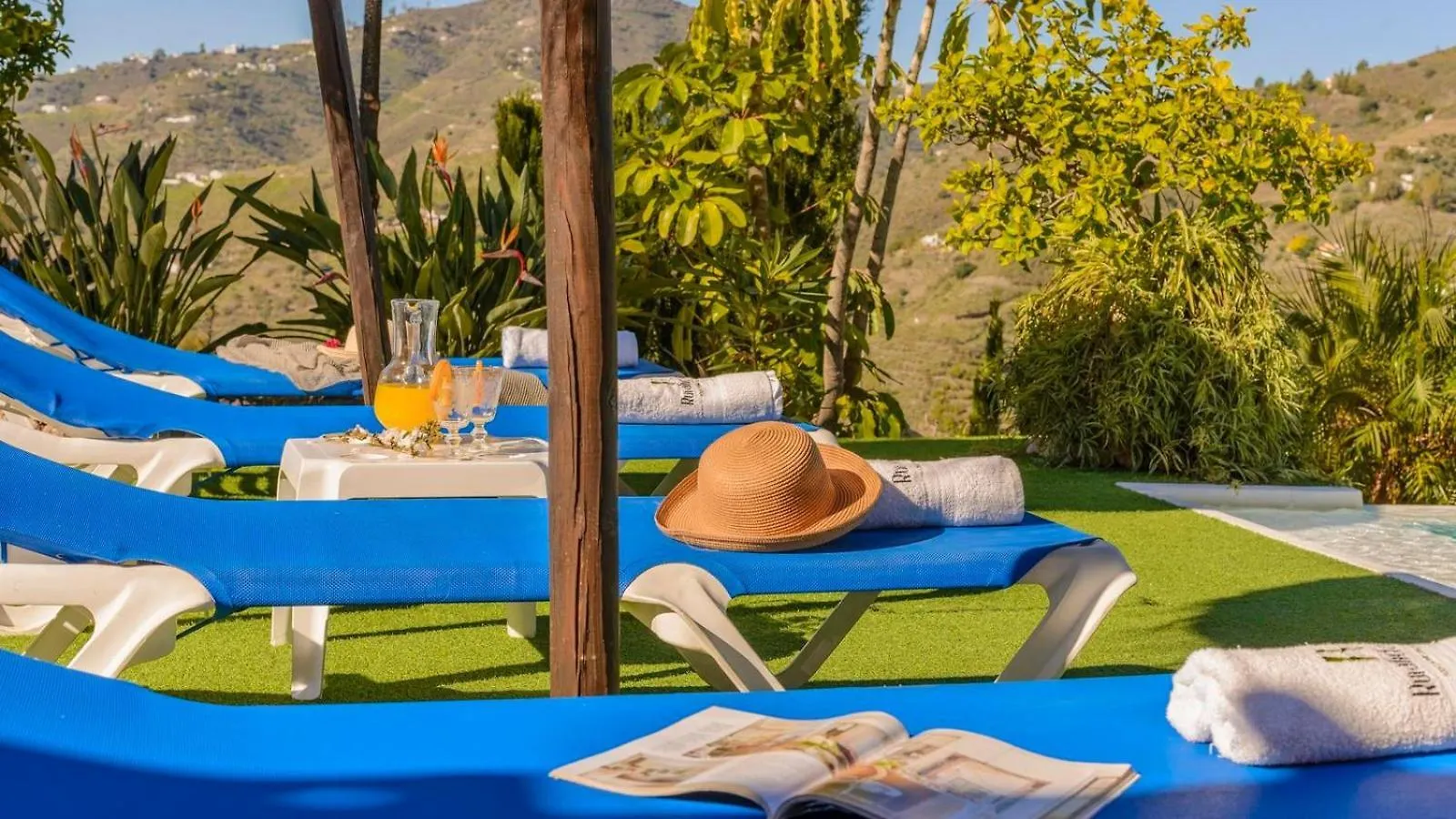 Villa Las Palmeras De Torrox By Ruralidays 0*,
